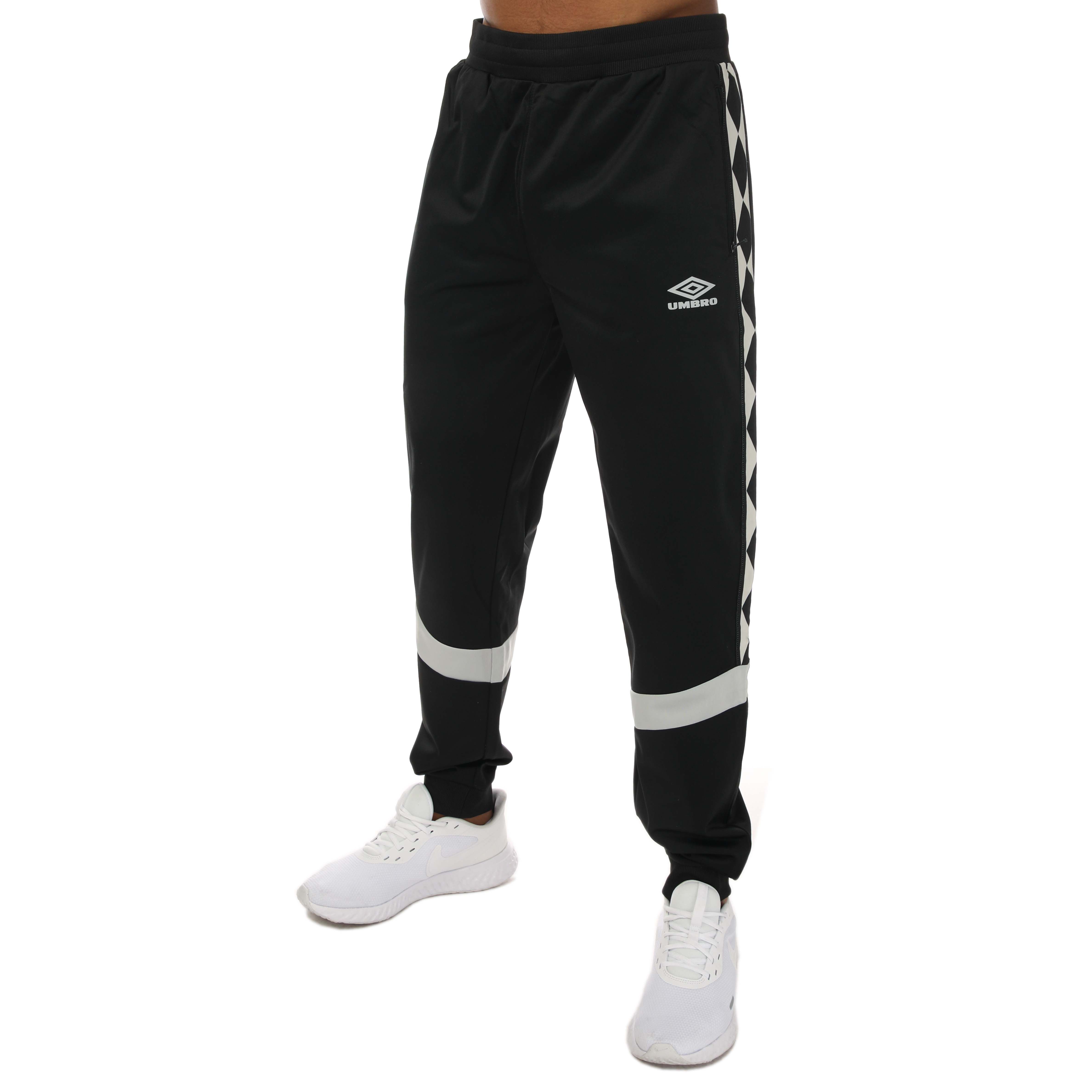 Umbro Diamond tricot trainingsbroek met tape voor heren zwart