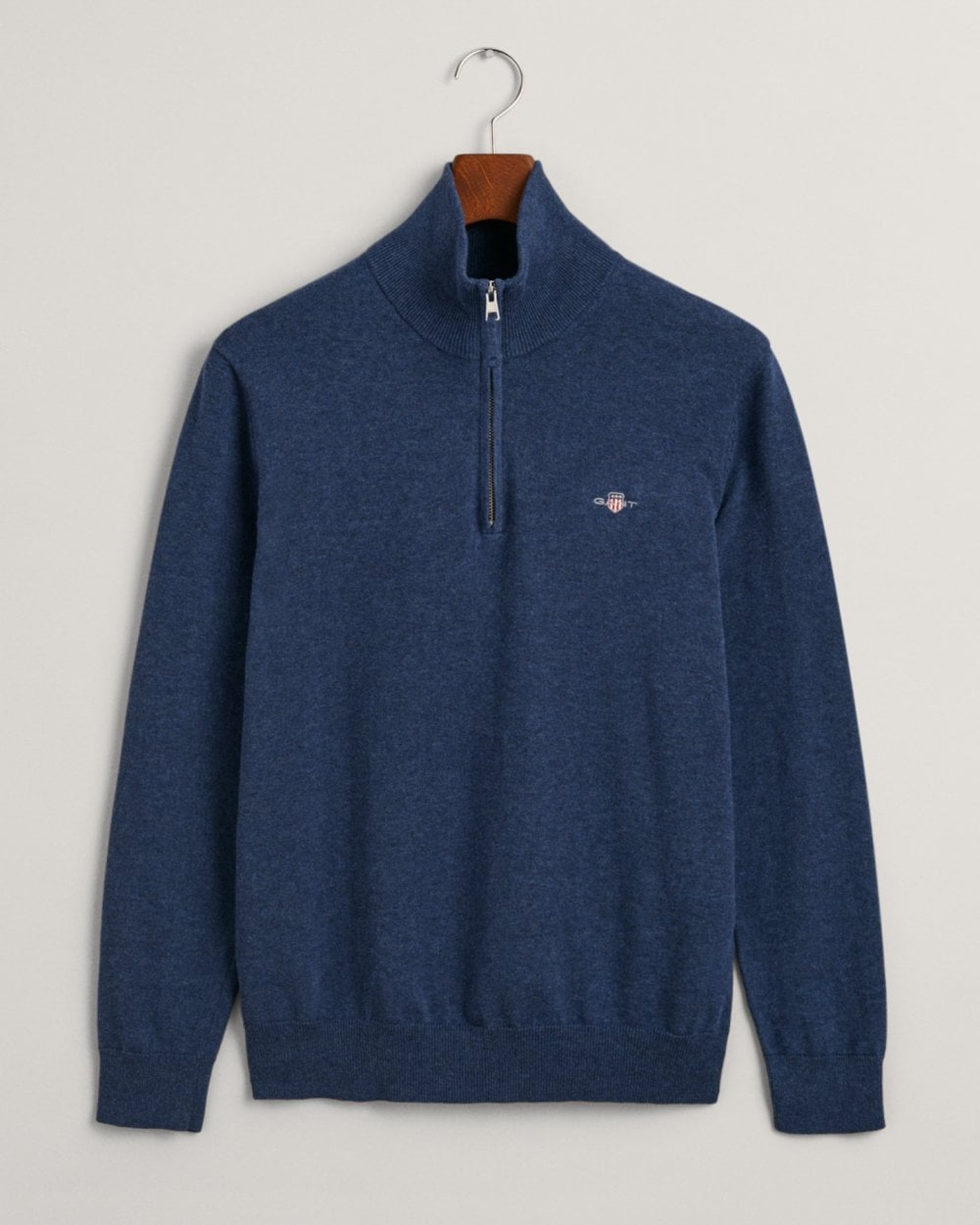 Donkerblauw