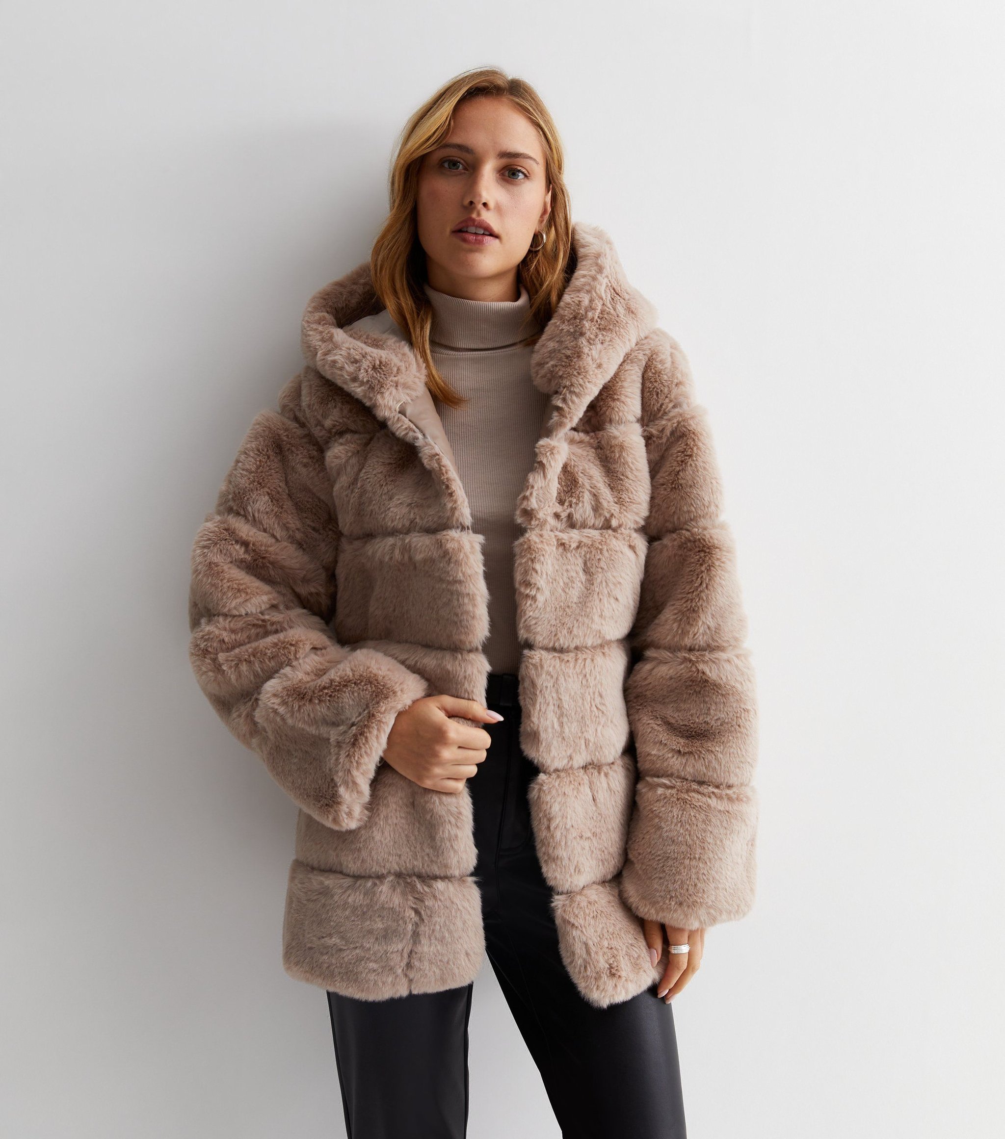 Taupe