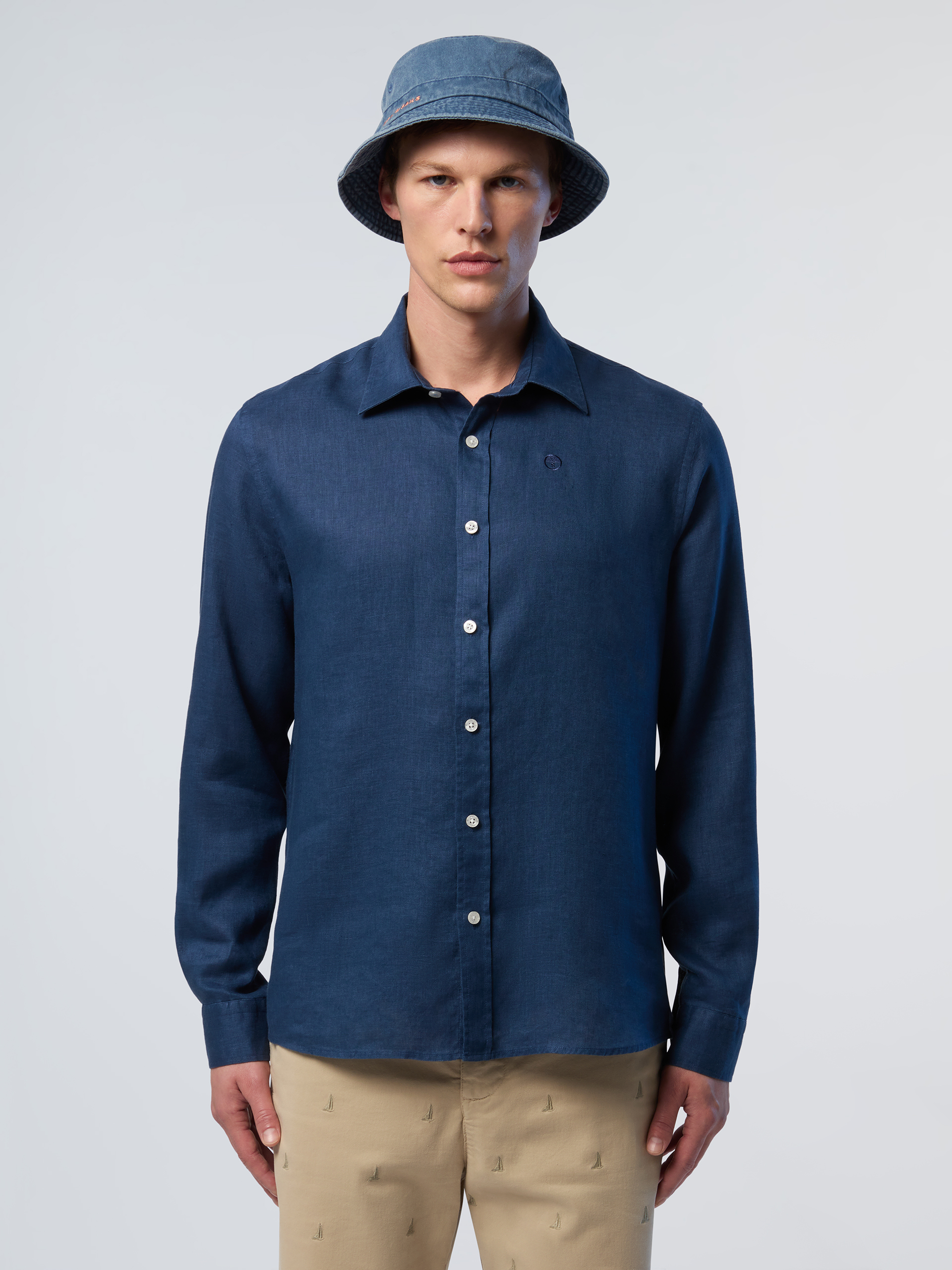 Donkerblauw