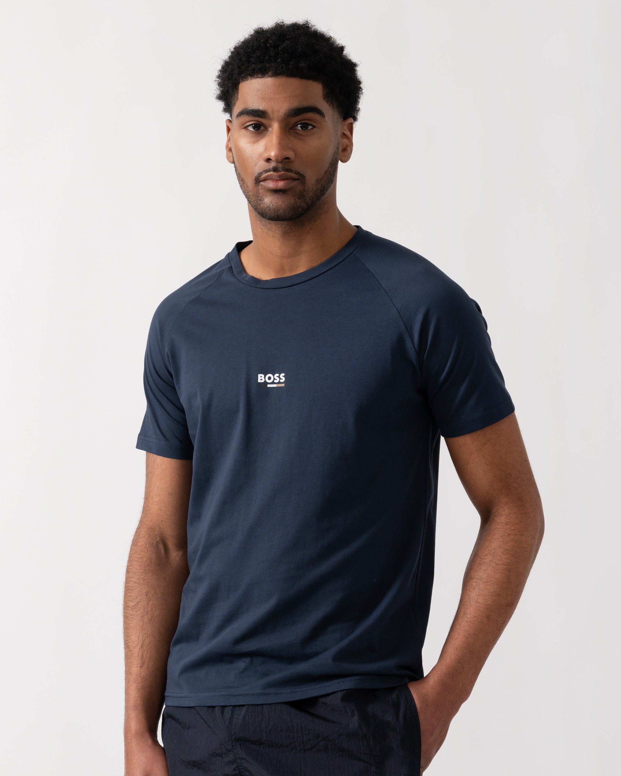 Donkerblauw