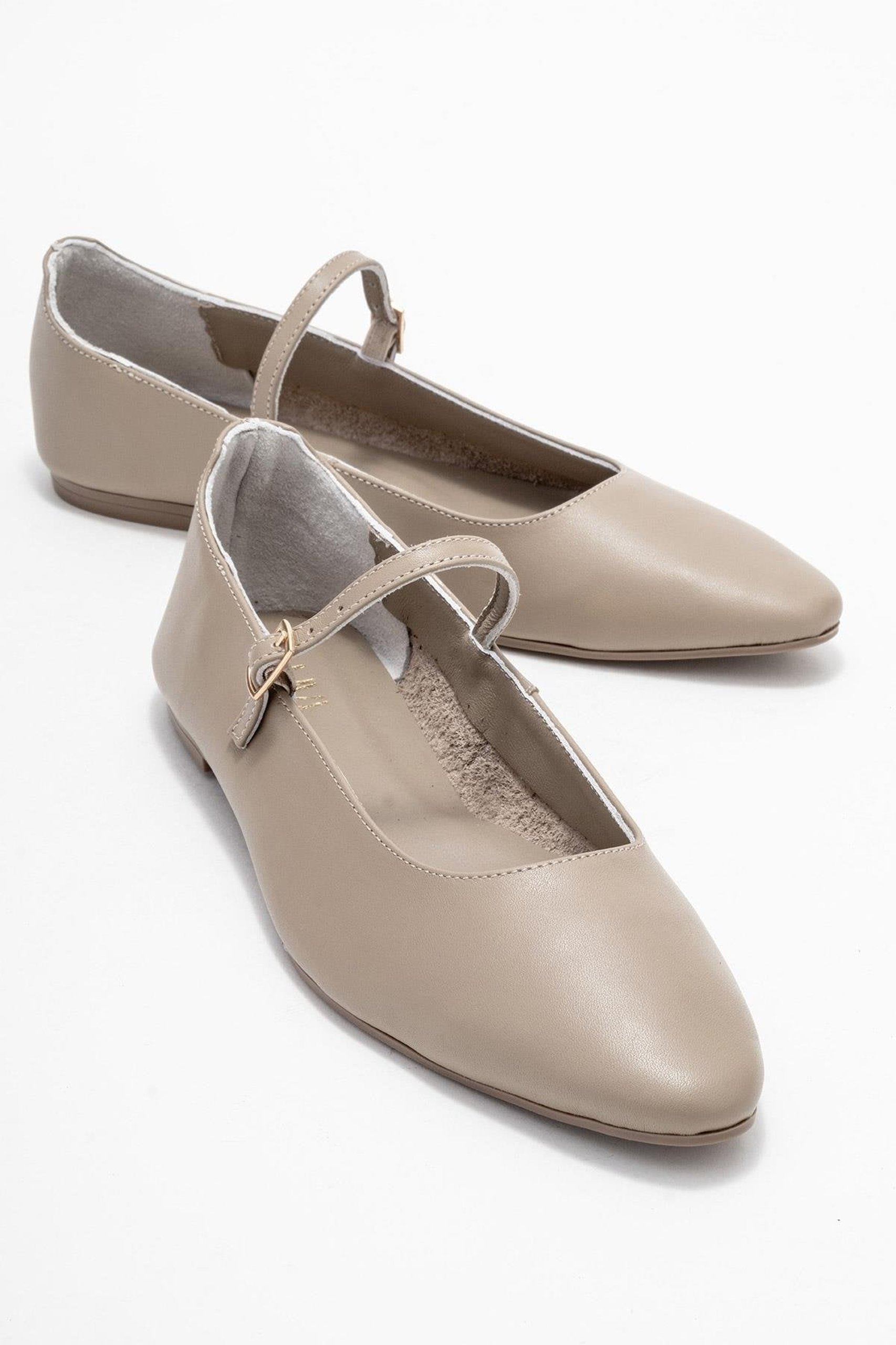 Taupe