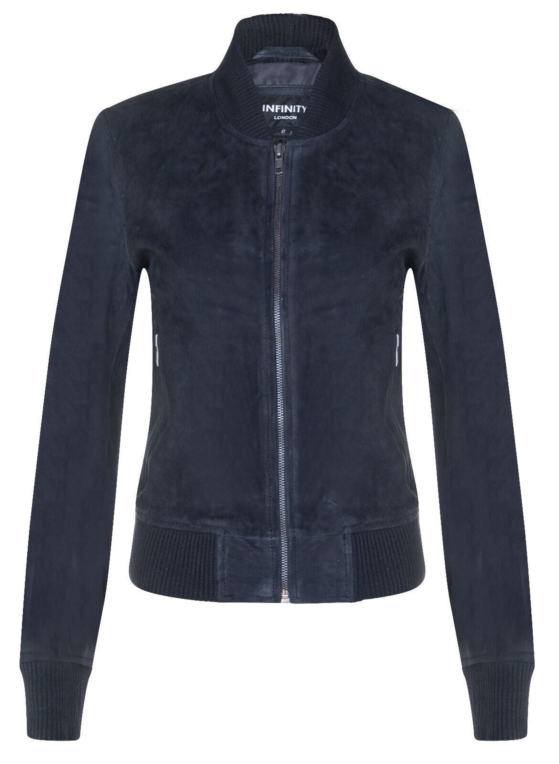 Marineblauw