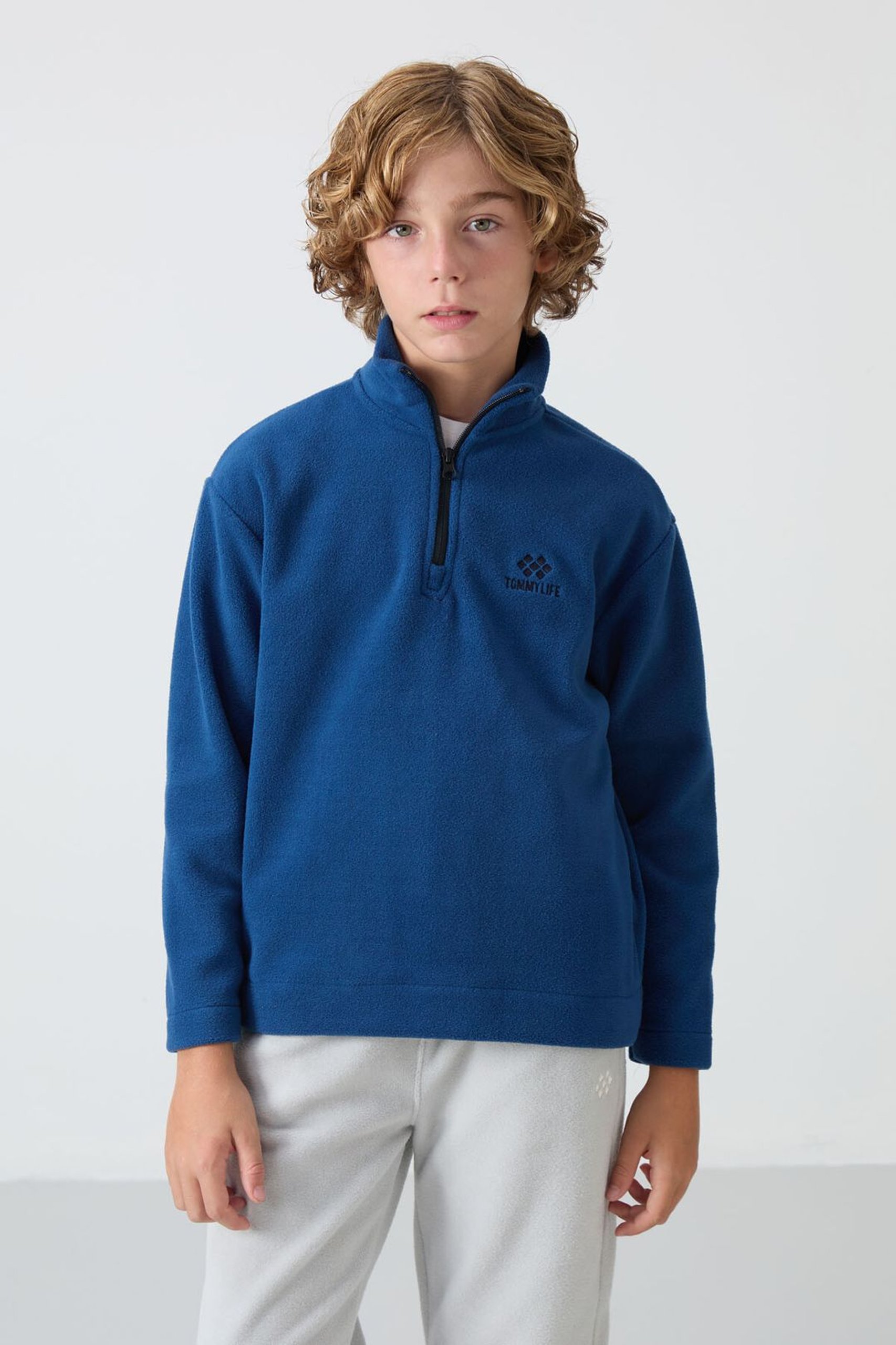 Donker marineblauw
