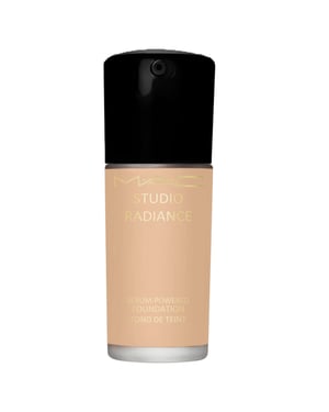M.A.C Studio Radiance Serum Foundation NC17.5 - 30ml voor Dames