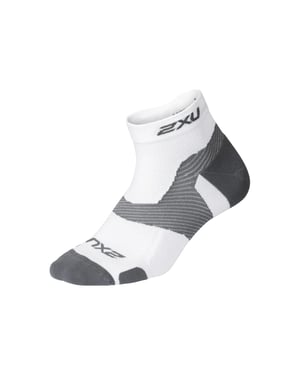 2XU Light Cush Heren Wit/Grijs 1/4 Crew Sokken