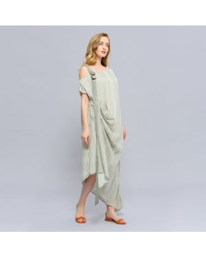 Asymmetrische gedrapeerde streepprint midi -jurk