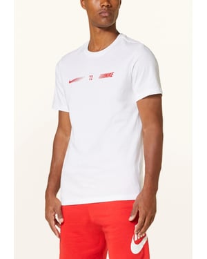Nike Sportswear Standard Issue Heren T-shirt in wit