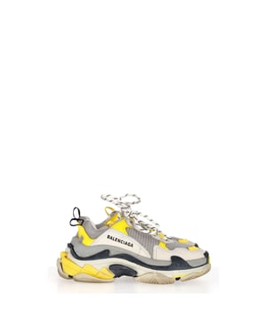 Balenciaga Triple S Sneakers in Grijs Polyurethaan