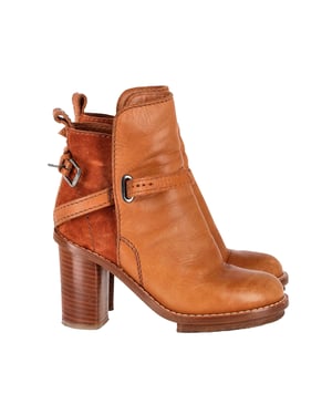 Acne Studios Cypress Con Enkellaarsjes van Bruin Leer