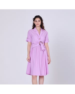 Shirtjurk met asymmetrische riempaneel