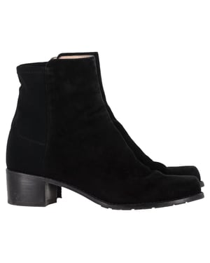 Stuart Weitzman Enkelboots in Zwart Suède