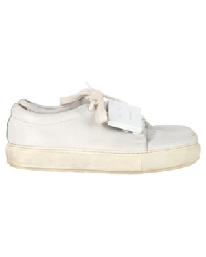 Acne Studios Adriana Lage Sneakers in Wit Leer