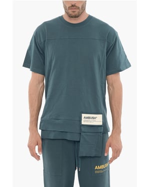 Effen T-shirt met ronde hals en zakje in blauw