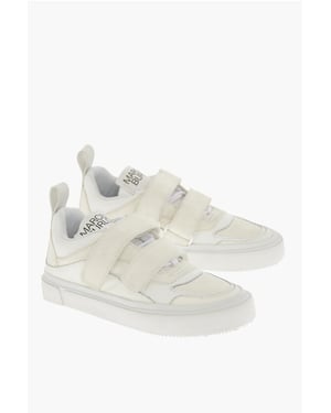 Lage suède sneakers met klittenbandsluiting in wit