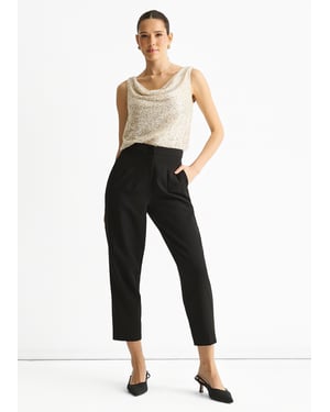 Champagnekleurige cami-top met pailletten en cowl neck