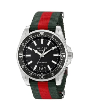 Gucci Dive herenhorloge YA136206 met zwarte wijzerplaat en veelkleurige armband