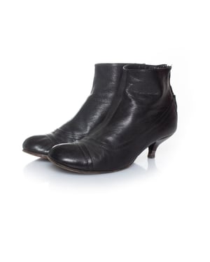 Lanvin enkellaarsjes met kitten heel
