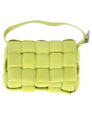 Bottega Veneta gewatteerde cassette schoudertas in pastelgroen lamsleer