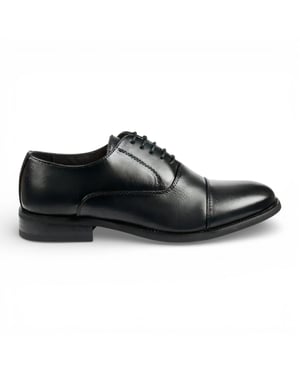 Klassieke zwarte Oxford-schoenen met neuskap en vetersluiting voor heren.