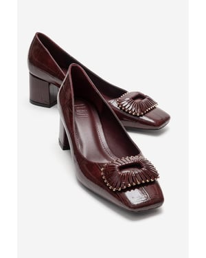 Velora Gesp Vierkante Neus Blokhak Pump (Dames)