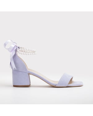 Illy Laag Block Hak Sandalen with Pearls