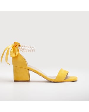 Illy Laag Block Hak Sandalen with Pearls