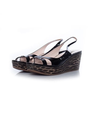 Miu Miu, slingback sandalen van lakleer