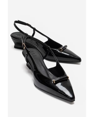 Vhea Slingback Pump
