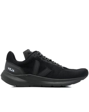 Marlin LT V-Knit Sneakers