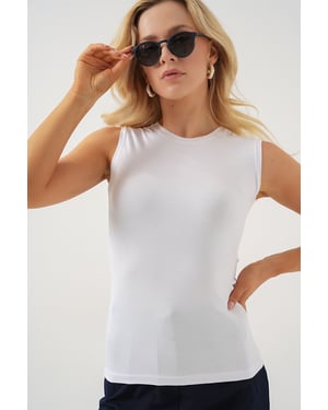Aansluitende Mouwloze Body met Ronde Hals