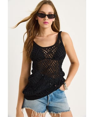 Kanten Gevoerde Crew Neck Crop Blouse