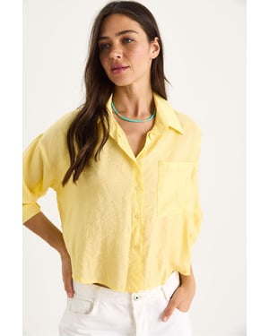 Textured Crop Shirt met Knopen-sluiting en Pocket