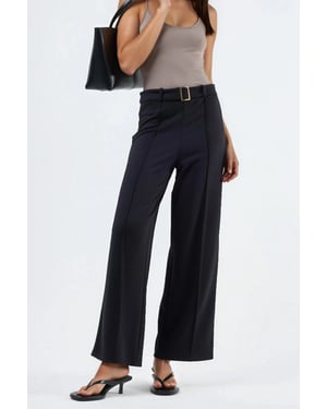 Hoge Taille Rechte Broek met Ceintuur