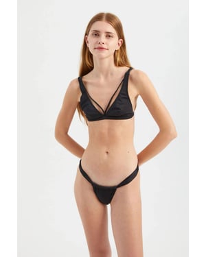 Effen Strapless Triangle Bikini Set met Braziliaanse Bovenkant