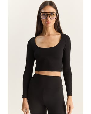 Basis Crop Top