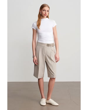 Hoogwaardige Gestreepte Tailored Shorts Met Riem
