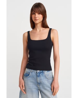 Geribbelde vierkante hals mouwloze blouse