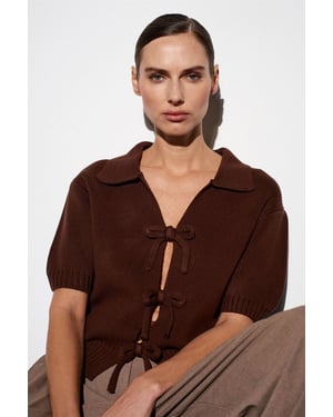 Dames Geribde Acrylaat Polo Cardigan met Sluiering Voorkant