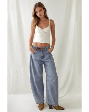Mid Rise Barrel Jeans