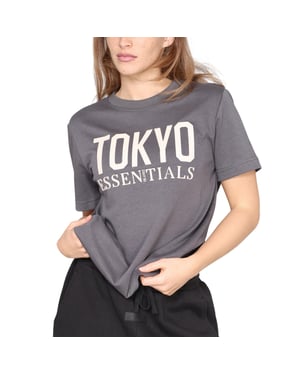 Blank Essentials Dames/Dames Tokyo T-Shirt (Houtskool)