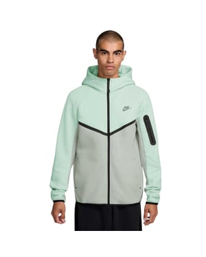 Nike Heren-hoodie met ritssluiting en chevronpatroon (Lichtgroen)