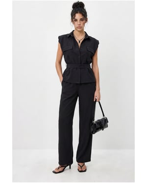 Gordelvrije Mouwloze Blouse en Wijde Broek Set