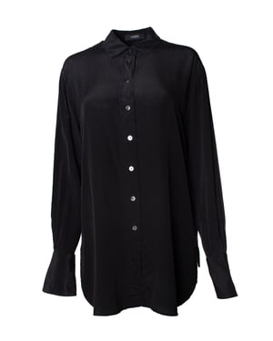 Joseph, Zijden zwarte shirt