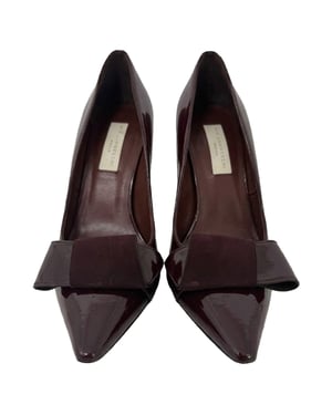 Stella McCartney Gepunte Teen Stiletto in Bordeaux Patentaal Leder