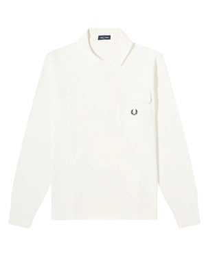 Fred Perry Trui Met Lange Mouwen En Lusjes Aan De Binnenkant In Ecru