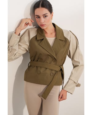 Korte Bouwde Trenchcoat