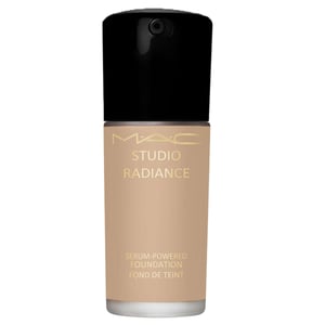 M.A.C Studio Radiance Serum Foundation NC17 - 30ml voor Dames