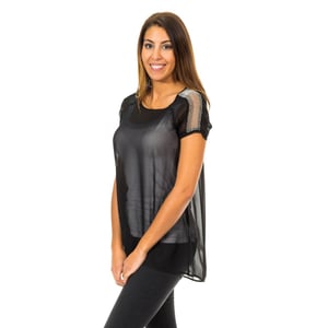 Damesblouse met korte mouwen van semi-transparante en ademende stof 10DMC0263