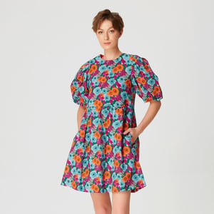 Korte trapeze -jurk met bloemenprint